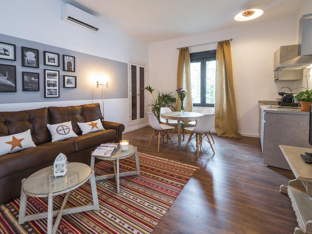 Selecta Apartments Los Venerables Seville Luaran gambar